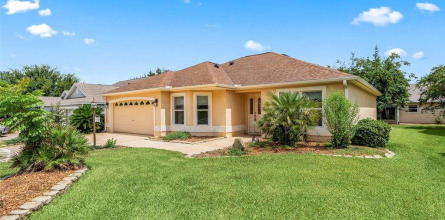Villa ou maison à The Villages, Floride 3 chambres, 165.83 m2 № 2329619