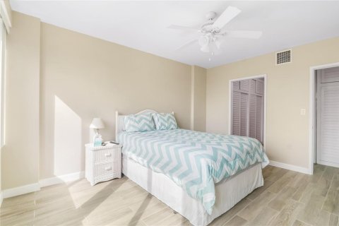 Condo in Fort Lauderdale, Florida, 2 bedrooms  № 2417401 - photo 15