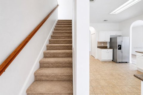 Купить виллу или дом в Уэсли-Чепел, Флорида 6 комнат, 209.96м2, № 2156035 - фото 21