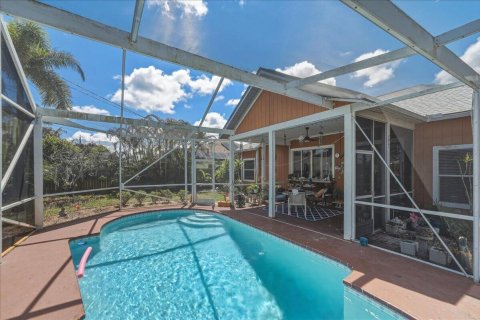 House in Port St. Lucie, Florida 3 bedrooms, 127.37 sq.m. № 2083530 - photo 24
