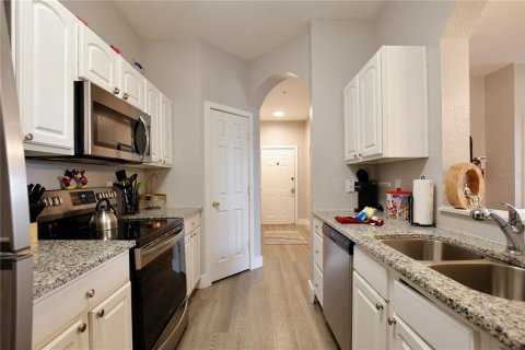 Condominio en venta en Kissimmee, Florida, 3 dormitorios, 115.76 m2 № 2145371 - foto 3