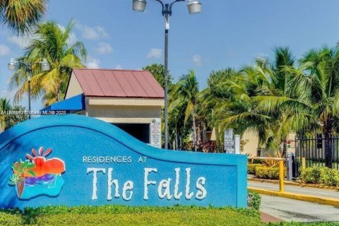 Appartement à louer à Miami, Floride: 2 chambres, 94.95 m2 № 1956649 - photo 2