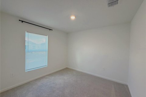 House in Eagle Lake, Florida 3 bedrooms, 138.15 sq.m. № 2391314 - photo 8