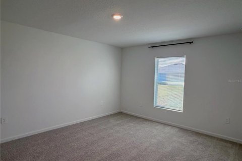 House in Eagle Lake, Florida 3 bedrooms, 138.15 sq.m. № 2391314 - photo 11