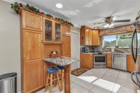House in Port Charlotte, Florida 3 bedrooms, 146.23 sq.m. № 1733995 - photo 10