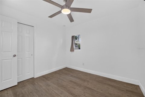 Villa ou maison à louer à Tampa, Floride: 3 chambres, 96.25 m2 № 2096087 - photo 27