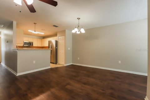 Villa ou maison à louer à Riverview, Floride: 3 chambres, 128.3 m2 № 2427494 - photo 4