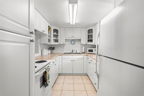 Купить кондоминиум в Семинол, Флорида 5 комнат, 88.81м2, № 1573036 - фото 11