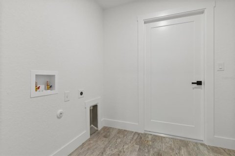 House in Port Charlotte, Florida 3 bedrooms, 146.14 sq.m. № 1882923 - photo 28