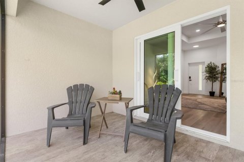 House in Port Charlotte, Florida 3 bedrooms, 146.14 sq.m. № 1882923 - photo 30