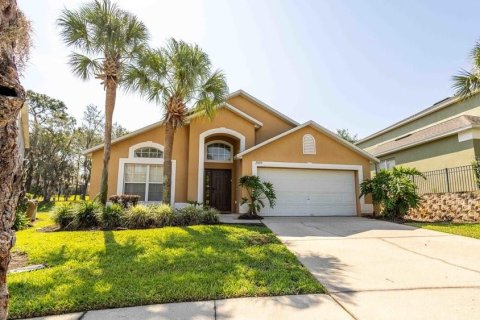 House in Kissimmee, Florida 4 bedrooms, 182.09 sq.m. № 1690462 - photo 4