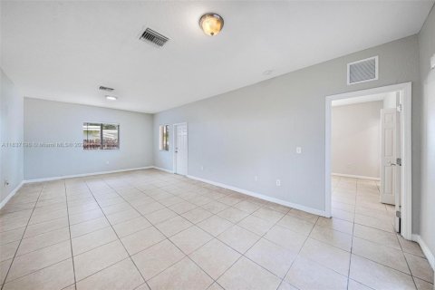 Casa en venta en Miramar, Florida, 3 dormitorios, 135.73 m2 № 2001693 - foto 22