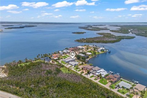 Hotel in Matlacha, Florida 687.48 sq.m. № 2383454 - photo 22