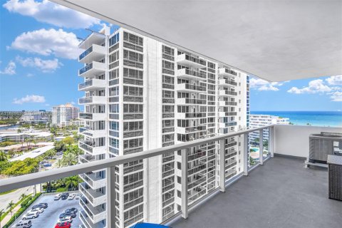 Copropriété à louer à Fort Lauderdale, Floride: 2 chambres, 111.48 m2 № 1938918 - photo 24