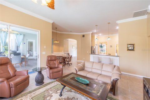 House in Inverness, Florida 3 bedrooms, 208.66 sq.m. № 2226448 - photo 10