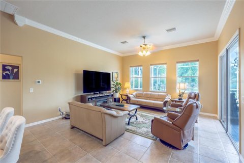 House in Inverness, Florida 3 bedrooms, 208.66 sq.m. № 2226448 - photo 11