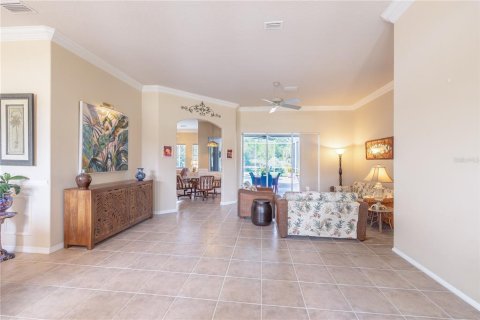 House in Inverness, Florida 3 bedrooms, 208.66 sq.m. № 2226448 - photo 8