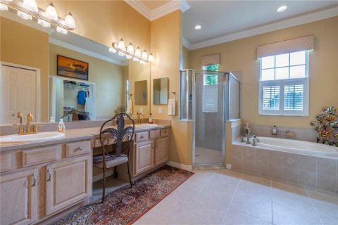 House in Inverness, Florida 3 bedrooms, 208.66 sq.m. № 2226448 - photo 18