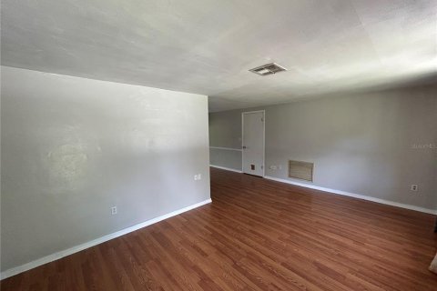 House in Hudson, Florida 2 bedrooms, 81.75 sq.m. № 1851506 - photo 7