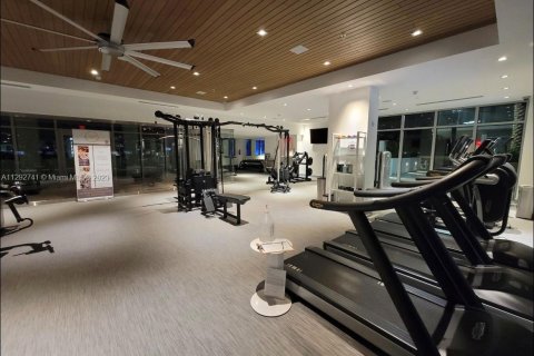 Condo in Sunny Isles Beach, Florida, 3 bedrooms № 1935589 - photo 24