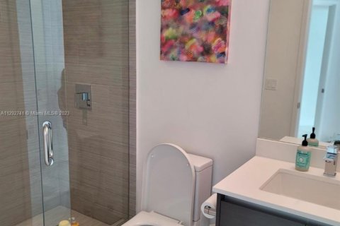 Condo in Sunny Isles Beach, Florida, 3 bedrooms № 1935589 - photo 18