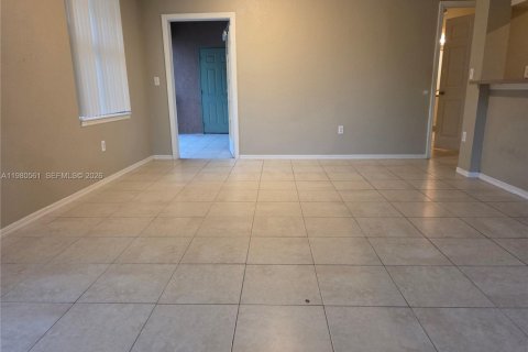 Снять в аренду кондоминиум в Корал-Спрингс, Флорида 1 спальня, 66.52м2, № 2043827 - фото 3