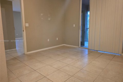 Снять в аренду кондоминиум в Корал-Спрингс, Флорида 1 спальня, 66.52м2, № 2043827 - фото 17