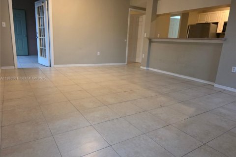 Снять в аренду кондоминиум в Корал-Спрингс, Флорида 1 спальня, 66.52м2, № 2043827 - фото 4