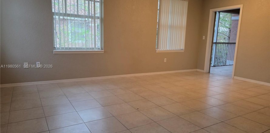 Кондоминиум с 1 спальней в Корал-Спрингс, Флорида № 2043827