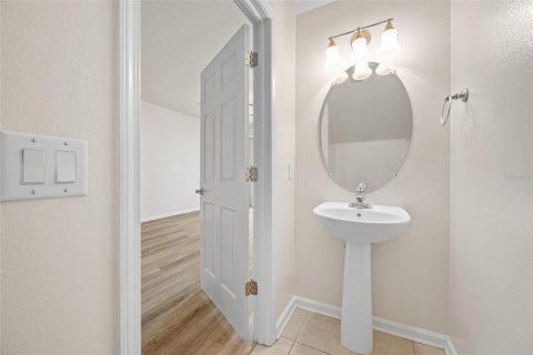Adosado en venta en Tampa, Florida, 3 dormitorios, 150.69 m2 № 1793780 - foto 10