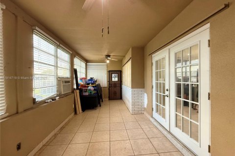Villa ou maison à vendre à Homestead, Floride: 3 chambres, 136.01 m2 № 2082444 - photo 25
