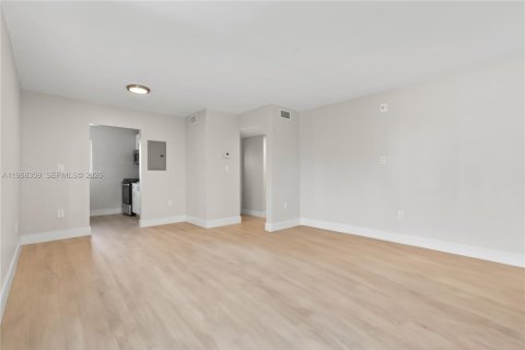 Квартира в Майами, Флорида 1 спальня, 69.68м2 № 2029543