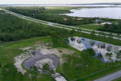 Land in Frostproof, Florida № 1812848 - photo 1