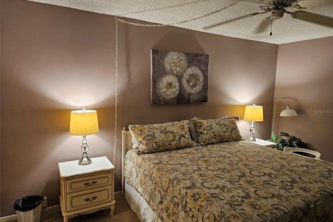 Condominio en alquiler en Bradenton, Florida, 2 dormitorios, 109.44 m2 № 1870985 - foto 10