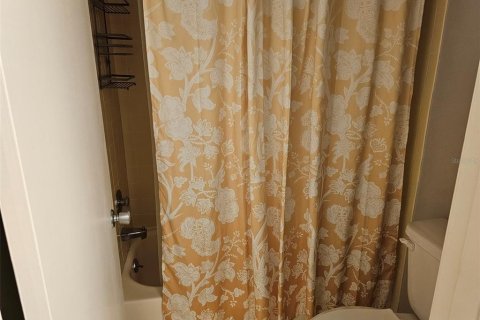 Condominio en alquiler en Bradenton, Florida, 2 dormitorios, 109.44 m2 № 1870985 - foto 12