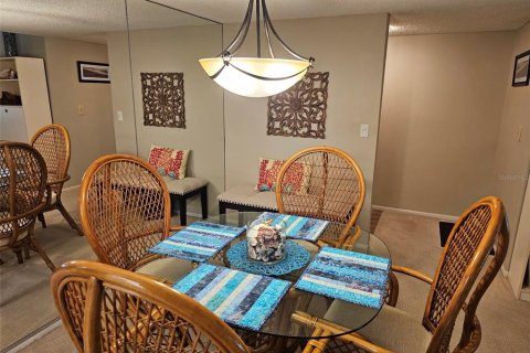 Condominio en alquiler en Bradenton, Florida, 2 dormitorios, 109.44 m2 № 1870985 - foto 2
