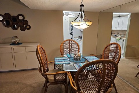 Condominio en alquiler en Bradenton, Florida, 2 dormitorios, 109.44 m2 № 1870985 - foto 3