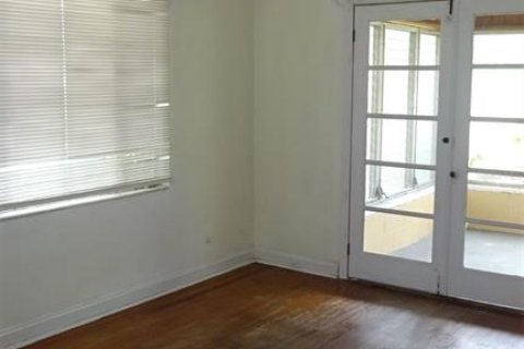 Villa ou maison à louer à Ocala, Floride: 2 chambres, 93.65 m2 № 2324860 - photo 4