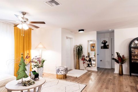 Villa ou maison à vendre à North Port, Floride: 3 chambres, 141.3 m2 № 2124685 - photo 6