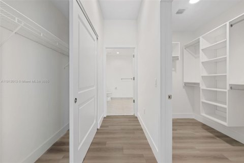 Снять в аренду кондоминиум в Халландейл-Бич, Флорида 2 спальни, 117.43м2, № 1969644 - фото 20