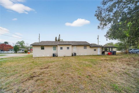Propiedad comercial en venta en Titusville, Florida, 120.59 m2 № 2122914 - foto 4