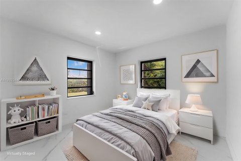Casa en venta en Miami, Florida, 3 dormitorios, 103.68 m2 № 2057336 - foto 18