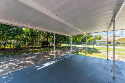 Casa en venta en Miami, Florida, 3 dormitorios, 103.68 m2 № 2057336 - foto 29