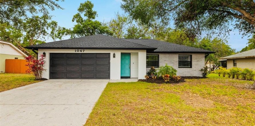 House in Sarasota, Florida 2 bedrooms, 116.13 sq.m. № 1717976