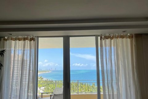 Copropriété à louer à Key Biscayne, Floride: 4 chambres, 332.68 m2 № 1710696 - photo 12