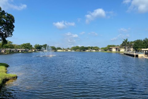 Casa en alquiler en Hollywood, Florida, 2 dormitorios, 113.34 m2 № 2053272 - foto 25