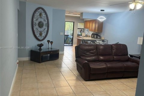 Immobilier commercial à vendre à Cape Coral, Floride № 2170274 - photo 18