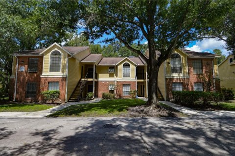 Condo in Tampa, Florida, 1 bedroom  № 2208323 - photo 2