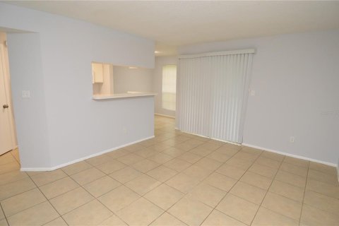 Condo in Tampa, Florida, 1 bedroom  № 2208323 - photo 14