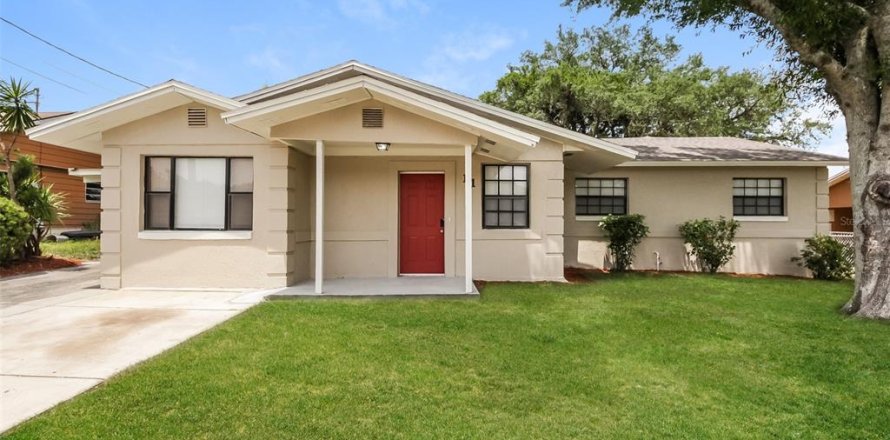 Villa ou maison à Haines City, Floride 3 chambres, 201.41 m2 № 1813333